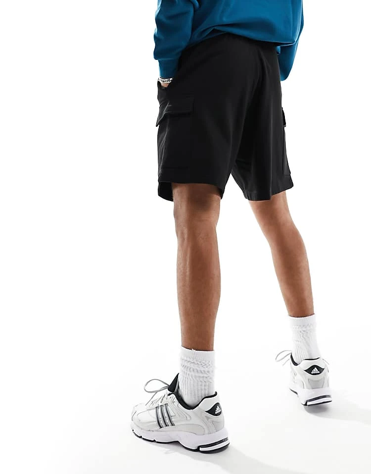 New Look Cargo Jersey Short In Black For Men 2 New Look Cargo Jersey Short In Black For Men - Image 2