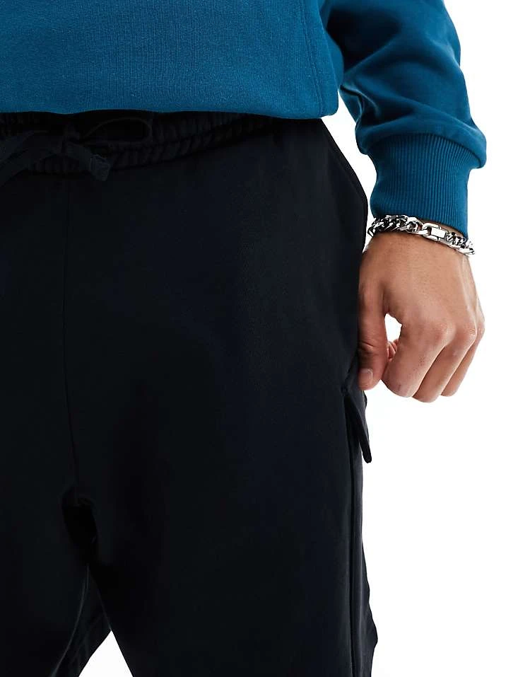 New Look Cargo Jersey Short In Black For Men 5 New Look Cargo Jersey Short In Black For Men - Image 5