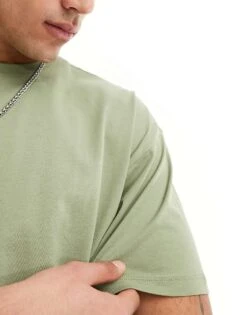 New Look Oversized T-shirt In Light Khaki For Men Light Green -Look Espn Store 205904514 4