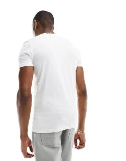 New Look Muscle Fit T-shirt In White For Men -Look Espn Store 205904621 3