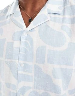 New Look Short Sleeved Abstract Linen Blend Shirt In Light Blue For Men -Look Espn Store 205979523 4