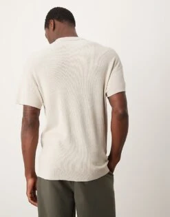 New Look Short Sleeve 1/4 Zip Polo In Stone For Men -Look Espn Store 206007083 3