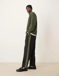 New Look 1/4 Zip Fisherman Jumper In Khaki For Men -Look Espn Store 206096736 4