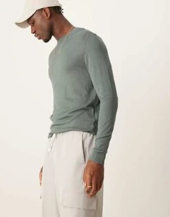 New Look Crew Neck Light Weight Jumper In Khaki For Men -Look Espn Store 206096769 1 khaki 1