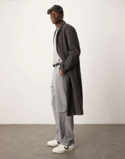 New Look Relaxed Overcoat In Dark Grey For Men 9 New Look Relaxed Overcoat In Dark Grey For Men -Look Espn Store 206152819 1 darkgrey 1
