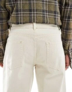 New Look Relaxed Jeans In Ecru For Men -Look Espn Store 207172059 4