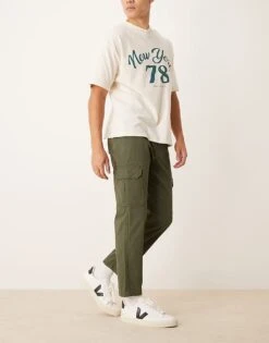 New Look Cargo Trousers In Khaki For Men Dark Khaki 11 New Look Cargo Trousers In Khaki For Men Dark Khaki -Look Espn Store 207172185 1 darkkhaki 1