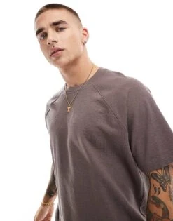 New Look Textured T-shirt In Washed Brown For Men Plum Truffle -Look Espn Store 207250143 1 plumtruffle 1