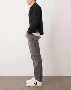 New Look Straight Fit Jeans In Grey For Men -Look Espn Store 207330910 3