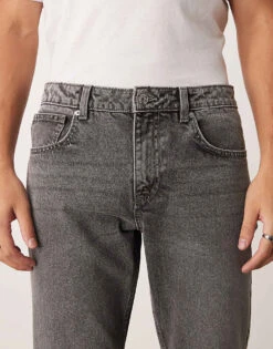 New Look Straight Fit Jeans In Grey For Men -Look Espn Store 207330910 5