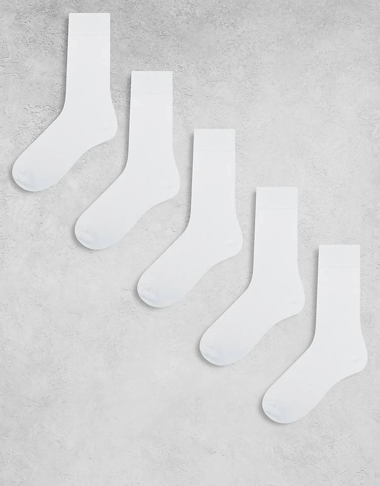 New Look 5 Pack Plain Socks In White For Men 4 New Look 5 Pack Plain Socks In White For Men - Image 4