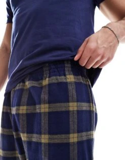 New Look Woven Check Pyjama And T-shirt Set In Navy For Men -Look Espn Store 207331428 4