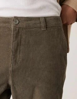 New Look Cord Trousers In Smokey Olive For Men -Look Espn Store 207469372 5