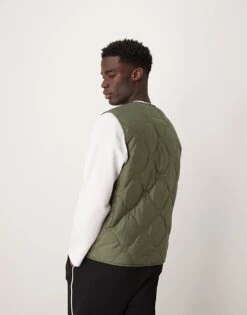 New Look Quilted Gilet In Dark Khaki For Men -Look Espn Store 207657352 4