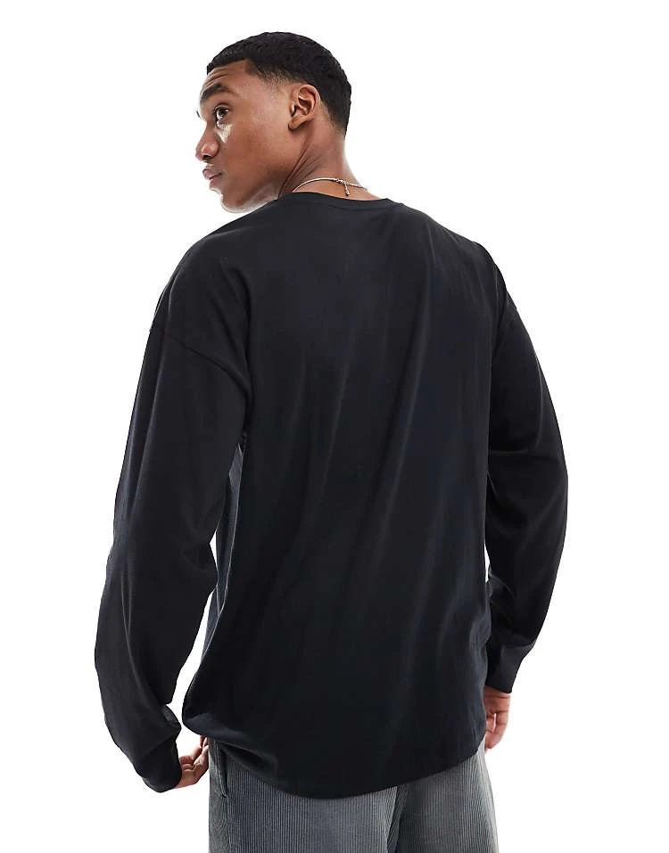 New Look Long Sleeve Oversized T-shirt In Black For Men 2 New Look Long Sleeve Oversized T-shirt In Black For Men - Image 2