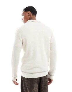 New Look Knitted Textured Polo Jumper In Cream For Men -Look Espn Store 207882528 4