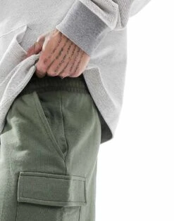 New Look Cargo Jersey Short In Dark Khaki For Men -Look Espn Store 208319528 3